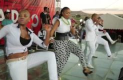 Diamond Platnumz & Mafikizolo Live Perfomance At UDOM [DODOMA] Part 2