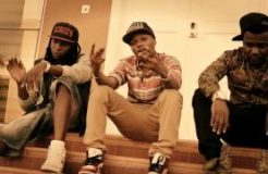 R2bees "Slow Down" ft Wizkid